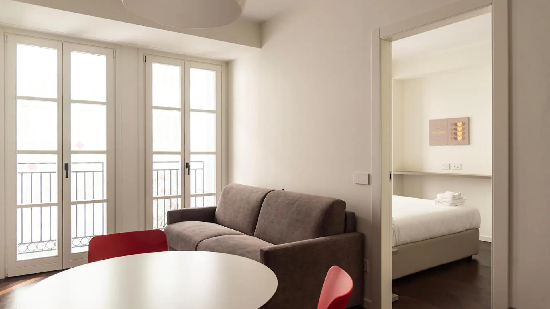 Apartment Youhosty - Medici 5 Milan